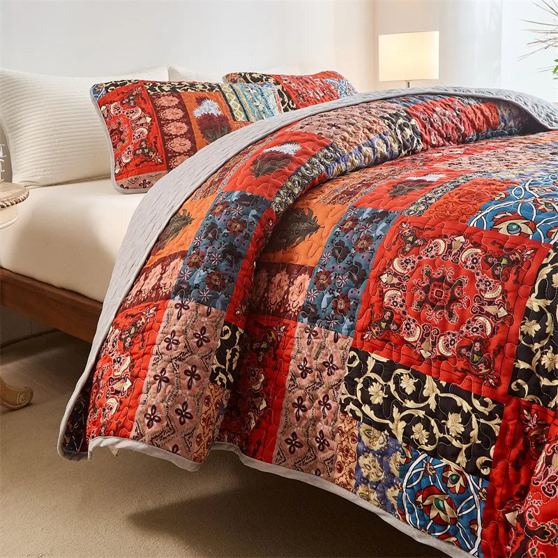 Lightweight Queen Bed Coverlet Set with Cloud Pattern - Soft All-Season Coverlet and Pillow Shams for Cozy Comfort