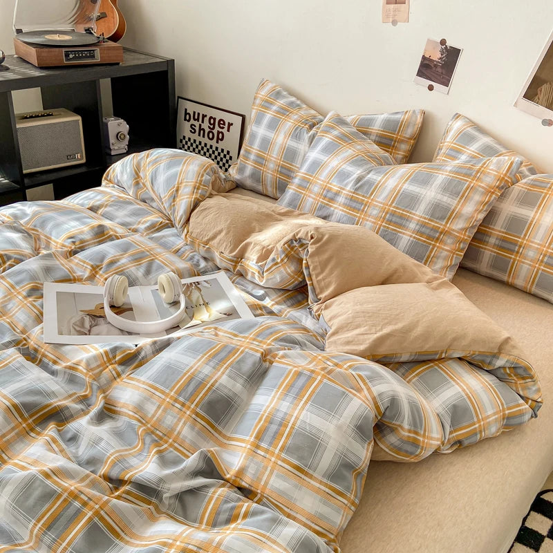 Skin-Friendly Plaid Duvet Cover – Double-Sided Design, Multiple Sizes for King and Queen Bedding